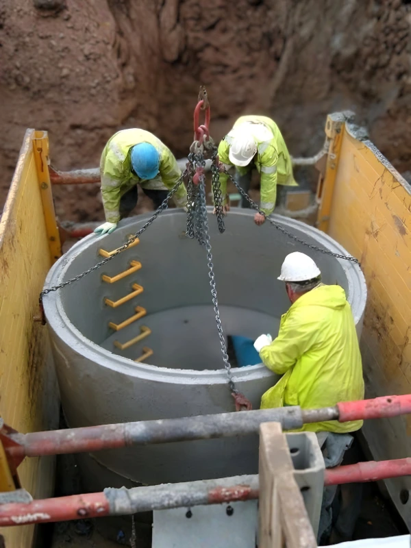 Manhole and Chamber